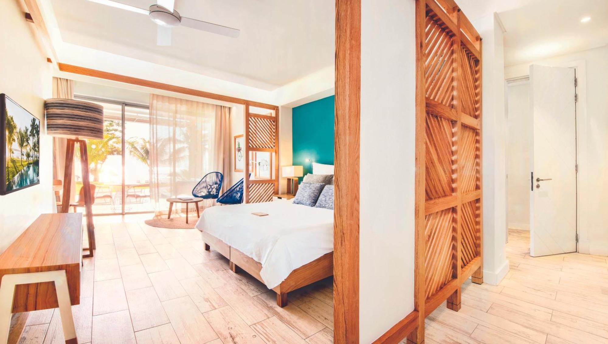 Victoria Beachcomber & Hotel 4*